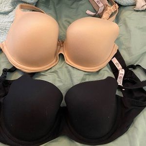 2 body by Victoria’s Secret bras
